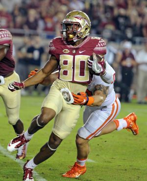 Oct 29, 2016; Tallahassee, FL, USA; Florida State Seminoles wide receiver Nyquan Murray (80) runs the ball past Clemson Tigers linebacker Ben Boulware (10) during the game at Doak Campbell Stadium. Mandatory Credit: Melina Vastola-USA TODAY Sports