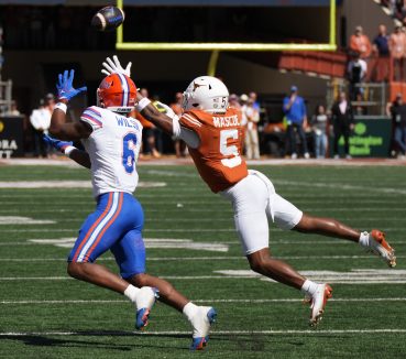 Gators Football Gains Traction, Returns to Rankings