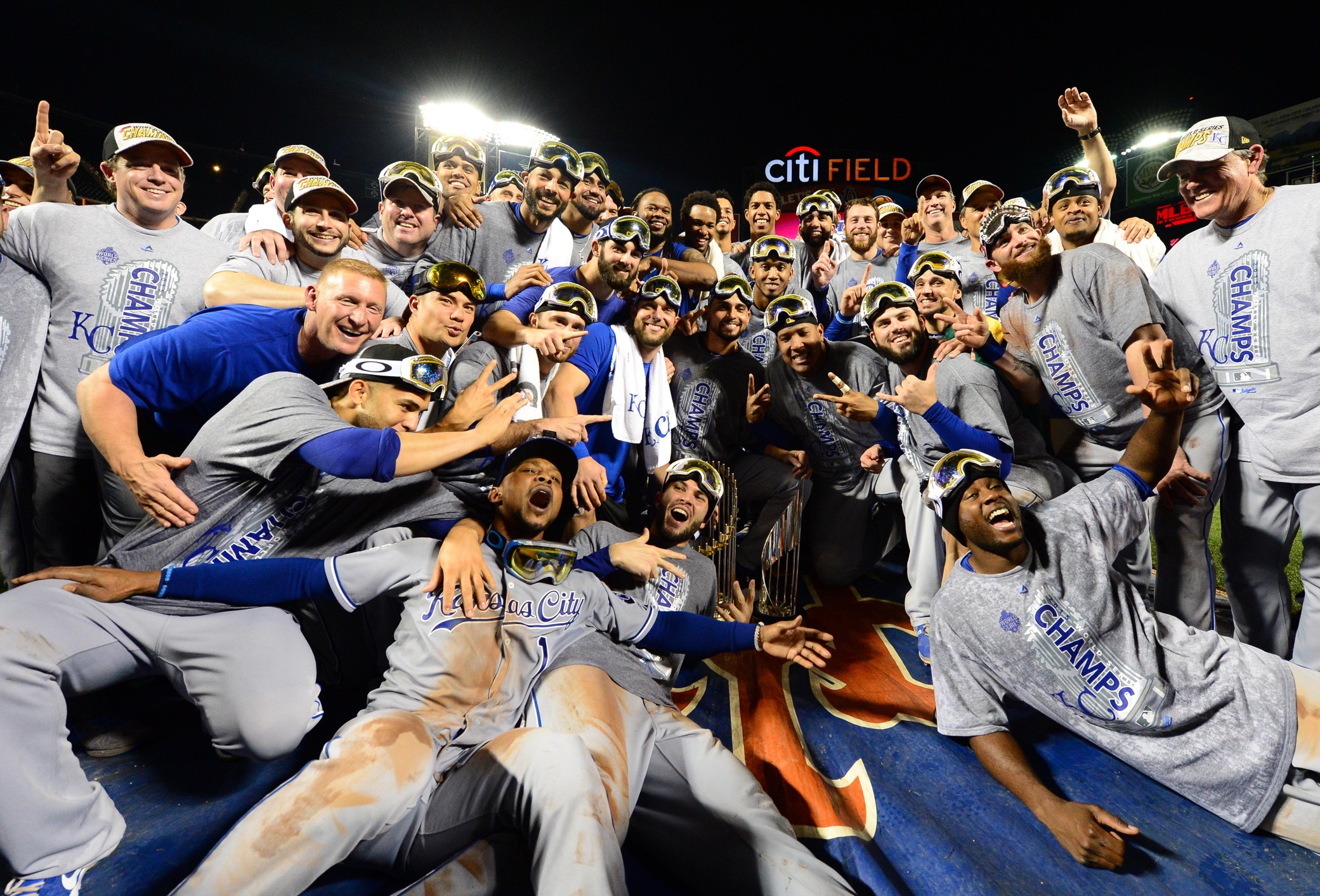 Royals Win 2015 World Series - ESPN 98.1 FM - 850 AM WRUF