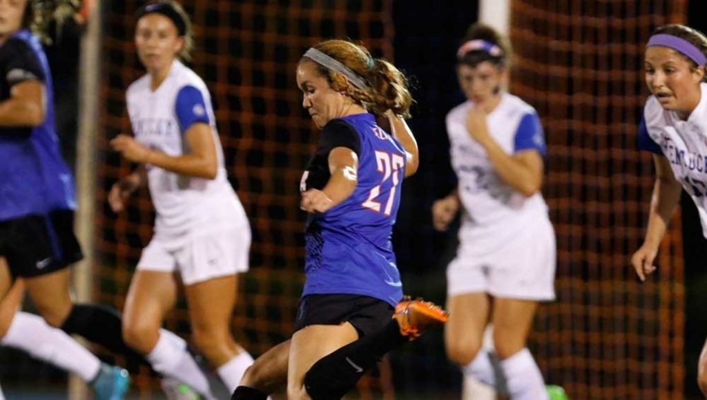 Pelayo_Mayra_UK_10_2_15_lh0158 ESPN 98.1 FM 850 AM WRUF