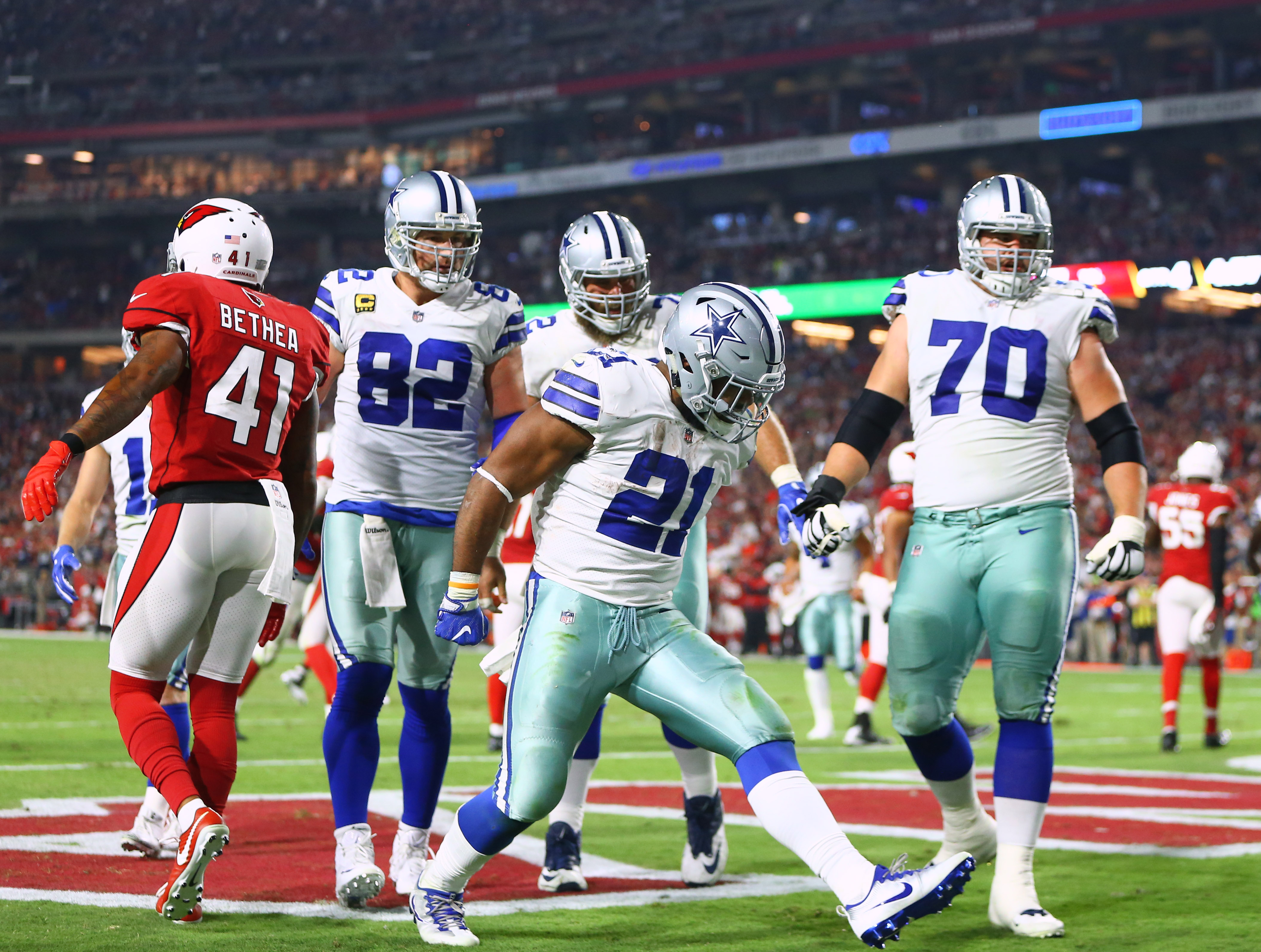 Dallas Cowboys Get a 2817 Victory Over The Arizona Cardinals On MNF