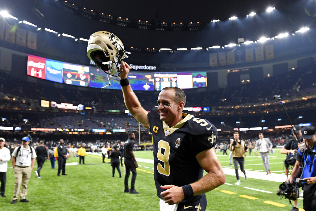 New Orleans Saints Take Down Carolina Panthers On Monday Night Football -  ESPN 98.1 FM - 850 AM WRUF