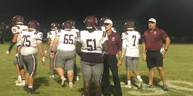 Fuhr talks to lineman