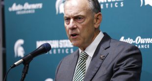 Mark Dantonio resigns from position as Michigan State head coach.