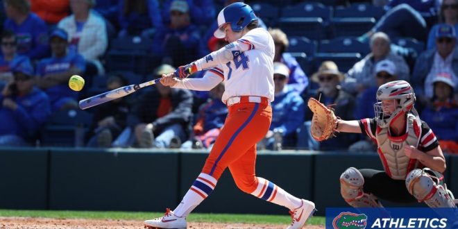 Gators' shortstop hits ball