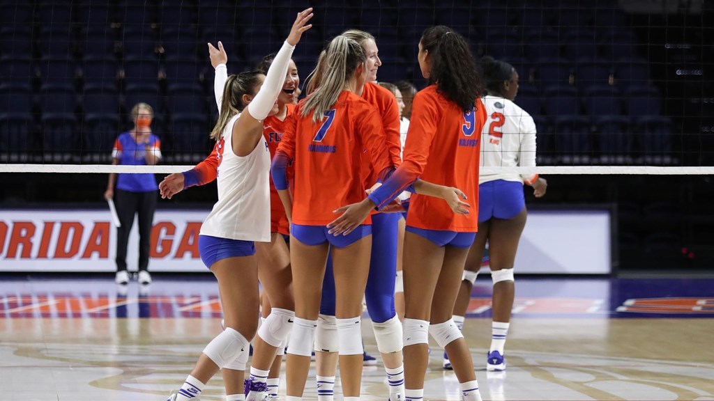 Florida Volleyball Adds Another Sweep In The Books During Home Opener