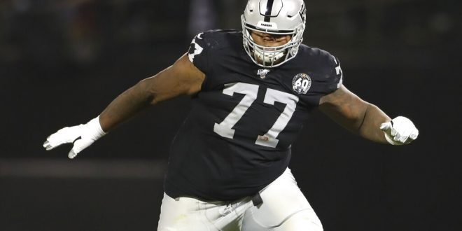 Former Raiders lineman Trent Brown returns to New England