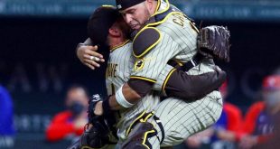 Joe Musgrove ebraces Victor Caratini after no-hitter