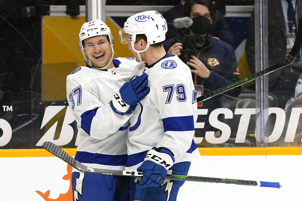 Bolts Control Preds, Get Shutout Win - ESPN 98.1 FM - 850 AM WRUF