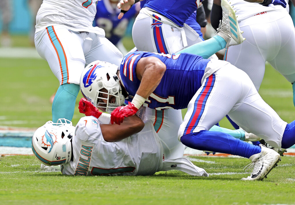 Bills facing injury adversity heading into showdown with Dolphins