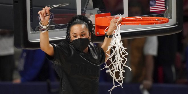 Dawn Staley becomes highest paid Black women's basketball coach