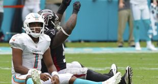 Dolphins sit on field after Falcons late game winning field goal