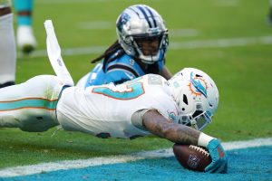 Miami scores a touchdown