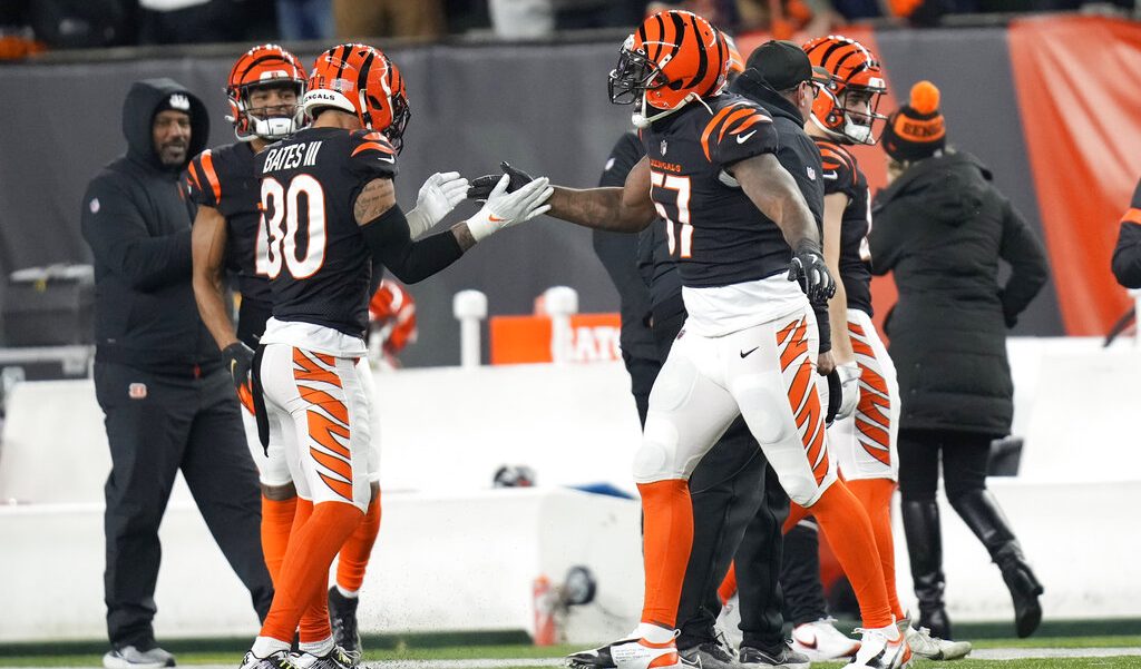 Clash of the Titans (and Bengals) ESPN 98.1 FM 850 AM WRUF