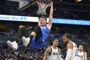 Orlando Magic slam past the Mavericks