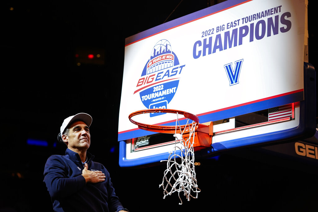 Jay Wright retires as Villanova's head coach, Fordham's Kyle Neptune to take over - ESPN FM - 850 AM WRUF Jay Wright retires as Villanova's head coach, Fordham's Kyle Neptune to take over - ESPN FM - 850 AM WRUF