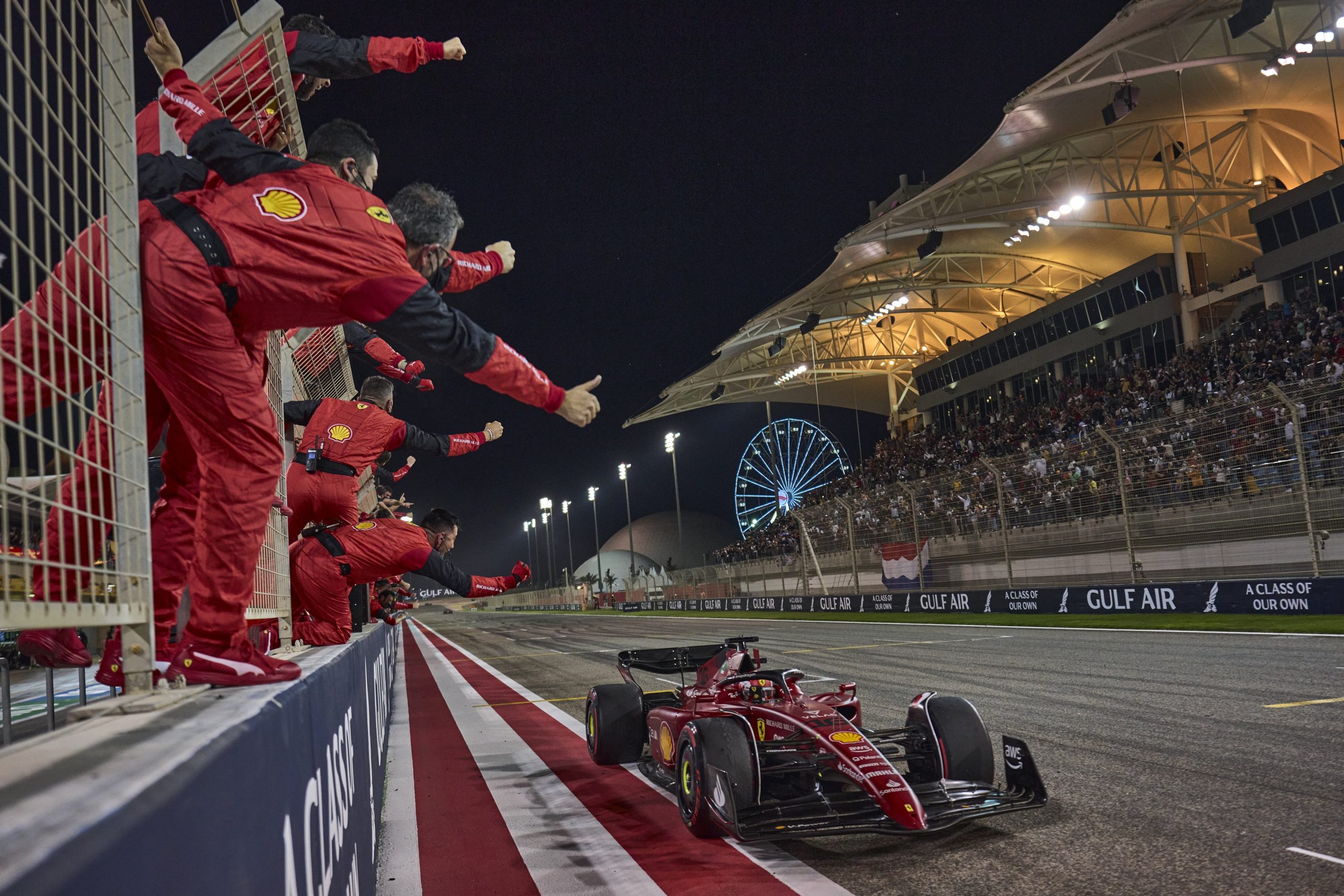 Formula 1 on X: RED BULL RACING 2022 CONSTRUCTORS CHAMPIONS!!!! 🏆 #F1 @ redbullracing  / X