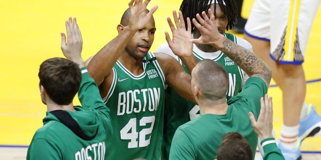 golden state warriors: Boston Celtics against Golden State Warriors