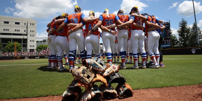 7 Virginia vs #2 Florida (INCREDIBLE!), College World Series Opening Round