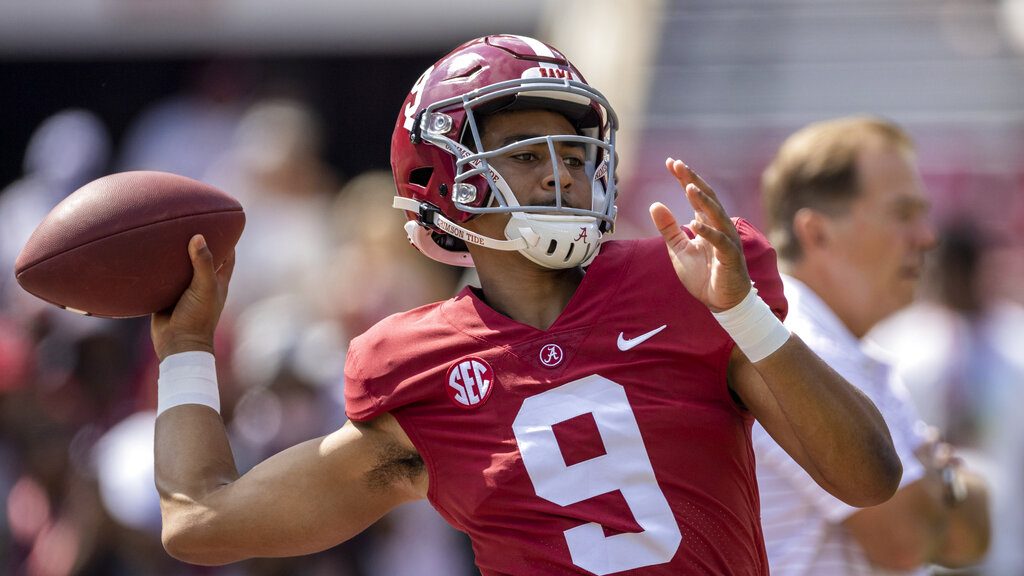 SEC Quarterback Stat Rankings Following Week 4 ESPN 98.1 FM 850 AM WRUF