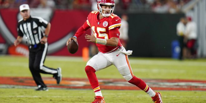 Monday Night Football: Chiefs and Raiders - ESPN 98.1 FM - 850 AM WRUF