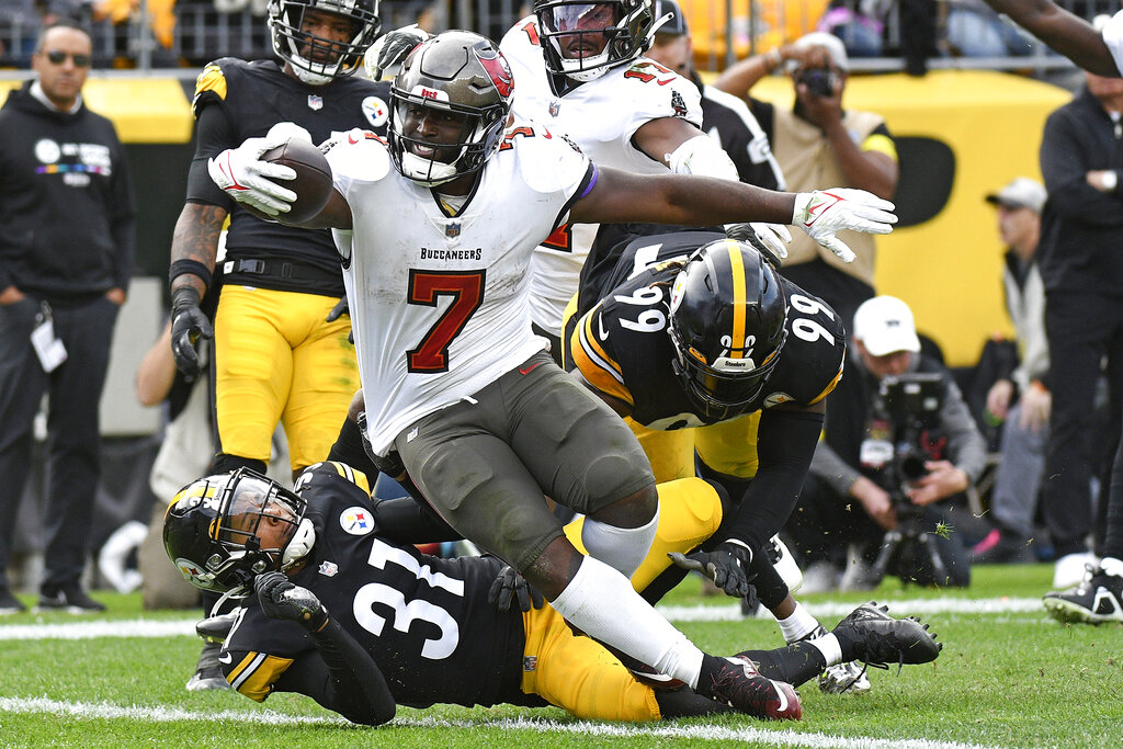 Bucs Panthers Preview ESPN 98.1 FM 850 AM WRUF