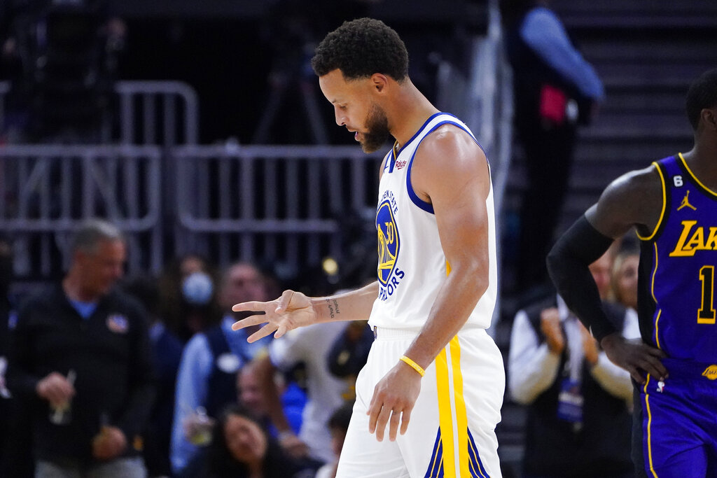 Warriors vs Lakers: Golden State hosts championship ring ceremony and then  beats Los Angeles 123-109