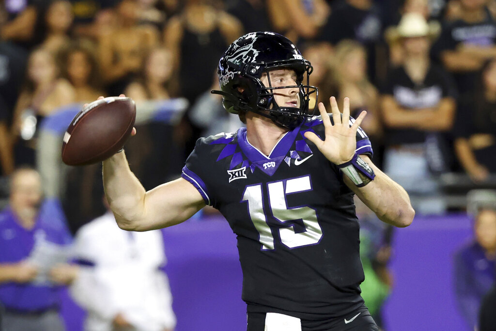 Georgia Bulldogs crush TCU, complete undefeated season with second straight  CFP national championship victory 