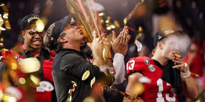 Georgia Bulldogs Crowned 2021-2022 National Champions - ESPN 98.1 FM - 850  AM WRUF