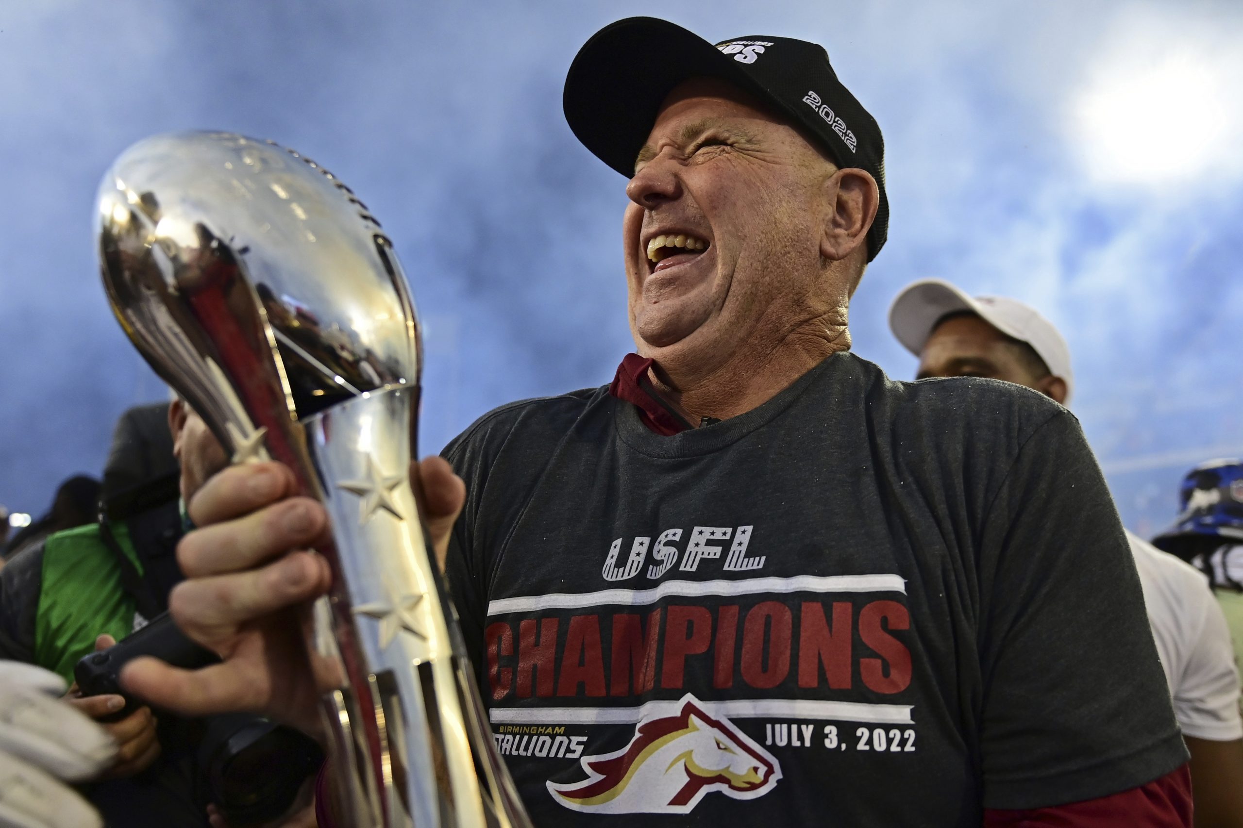 USFL Set to Return ESPN 98.1 FM / 850 AM WRUF