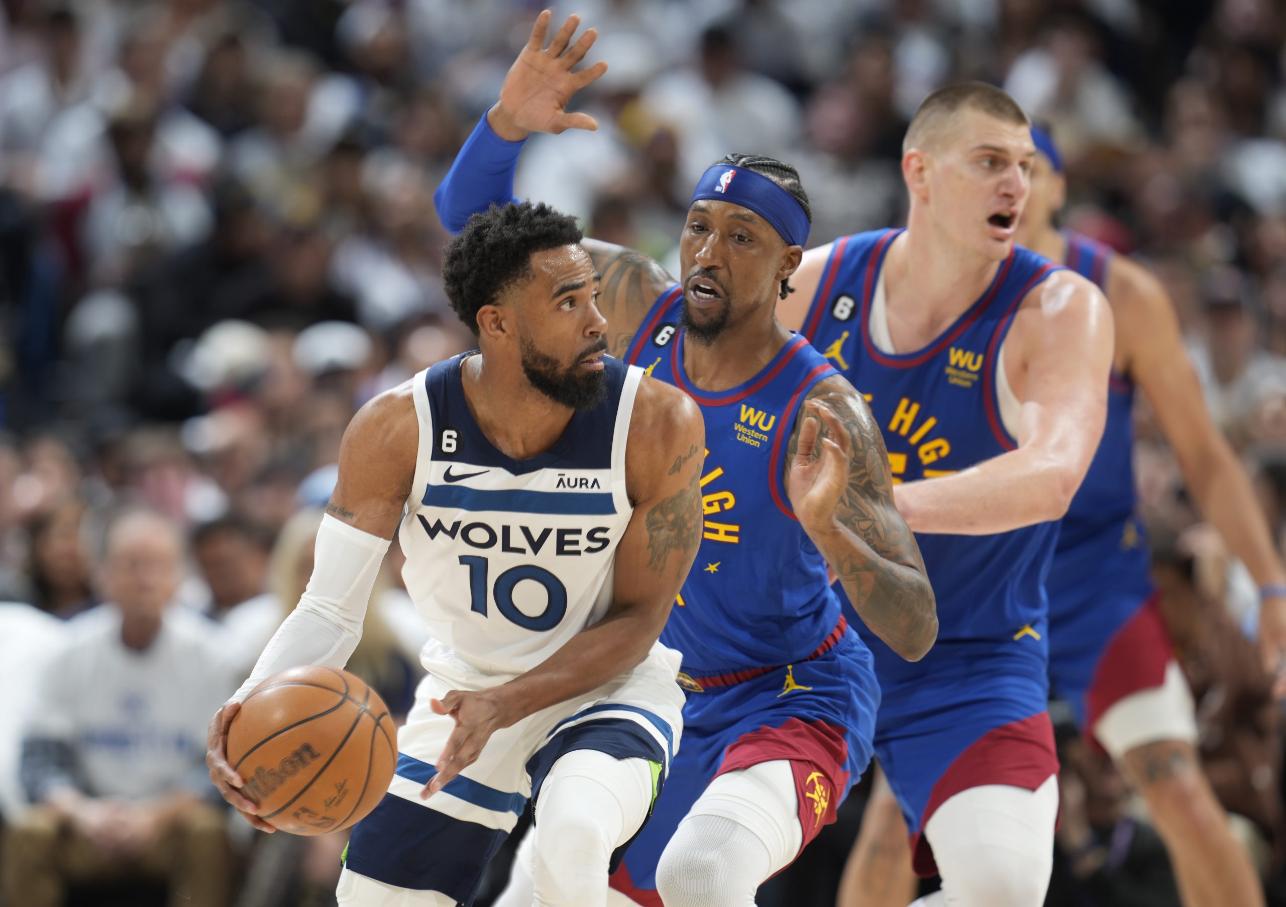 Upsets Highlight Sunday