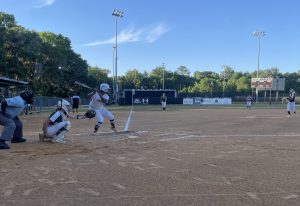 Player 33 Buchholz up to bat