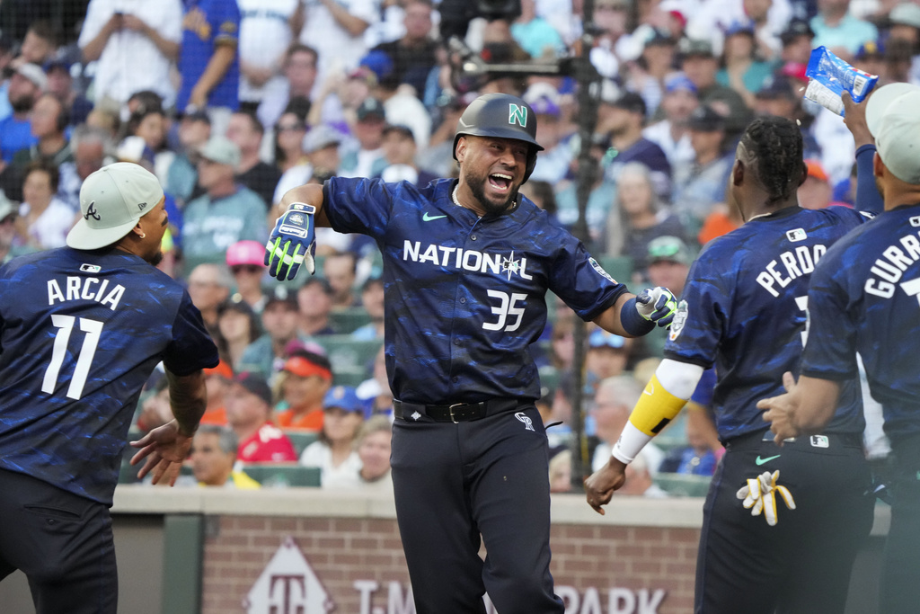 American League claims ninth straight win over National League in 2022 MLB  All-Star Game