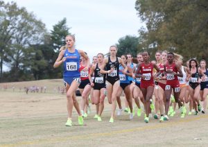Florida's Parker Valby leads the pack at the 2022 Cross Country NCAA South Regionals in Huntsville, Alabama.