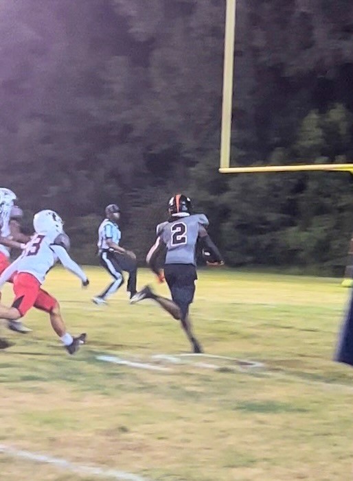 Former Florida Gators receivers Cornelius Ingram and Willie Jackson Jr. face off as head coaches in a high school football game