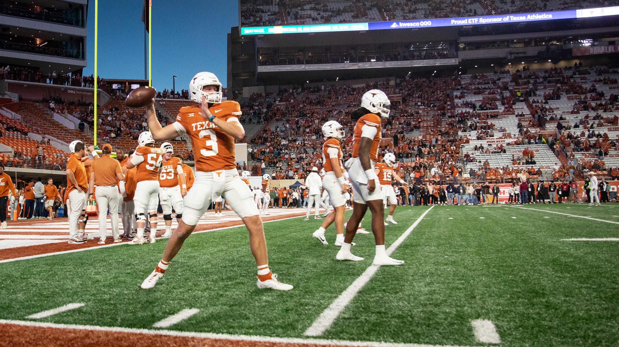 Texas and Oklahoma State Clash for Big 12 Title ESPN 98.1 FM 850 AM