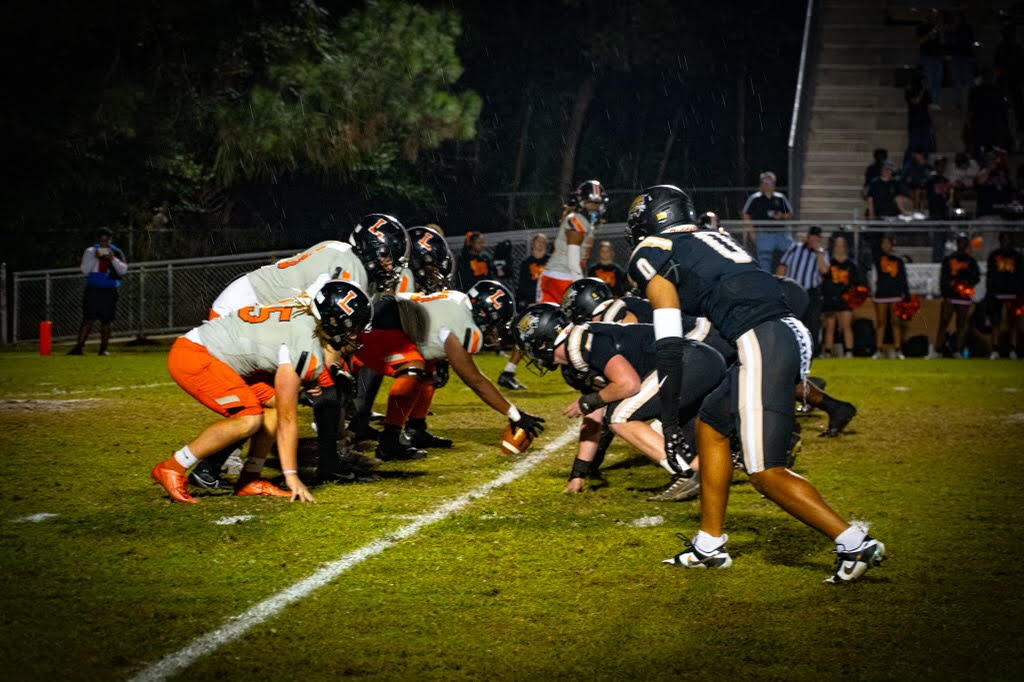 Lakeland Dreadnaughts Advance to State Title Game with a 21-20 Victory over Buchholz Bobcats