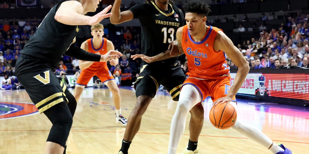 Florida Men's Basketball Sinks Vanderbilt ESPN 98.1 FM 850 AM WRUF