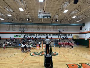 Eastside and Dunnellon prepare for Tuesday's district match. [Riley Orovitz}