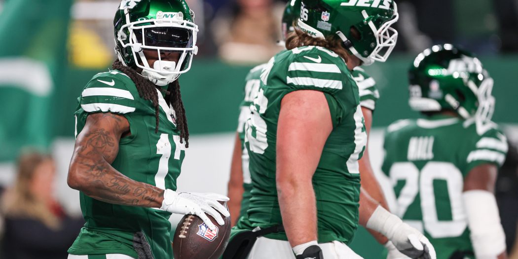 Top 3 Moves In First Week Of NFL Free Agency ESPN 98.1 FM / 850 AM WRUF