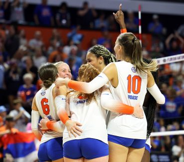 No. 12 Florida Volleyball Escapes Upset Scare at USF