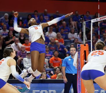 Roundtable: Early Takeaways on No. 11 Florida Volleyball