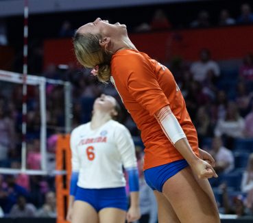 Gators Volleyball Tops Vanderbilt in Four Sets