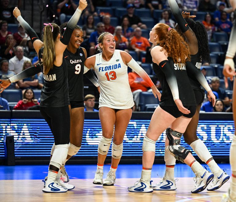 Gators Return to AVCA Top 25 After Strong Wins Over Oklahoma and ...