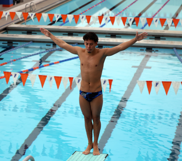 Florida Swim Sweeps Georgia in Rivalry Dual