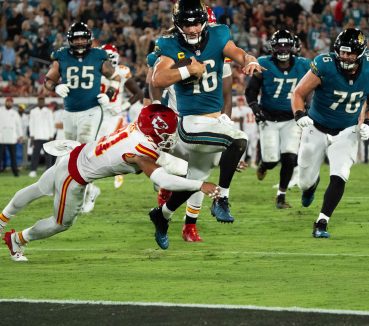 Trevor Lawrence, Three Bucs Top NFL Week 5 Fantasy Charts