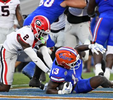 Risky Call, Missed Execution Sink Gators vs. Bulldogs