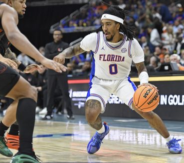 Gators Basketball Holds No. 10 Spot in Latest AP Top 25 Ranking