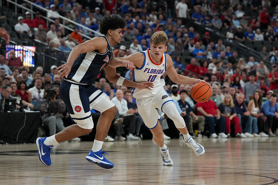 Florida basketball falls to Arizona in non-conference game