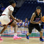 Florida basketball faces Chattanooga.